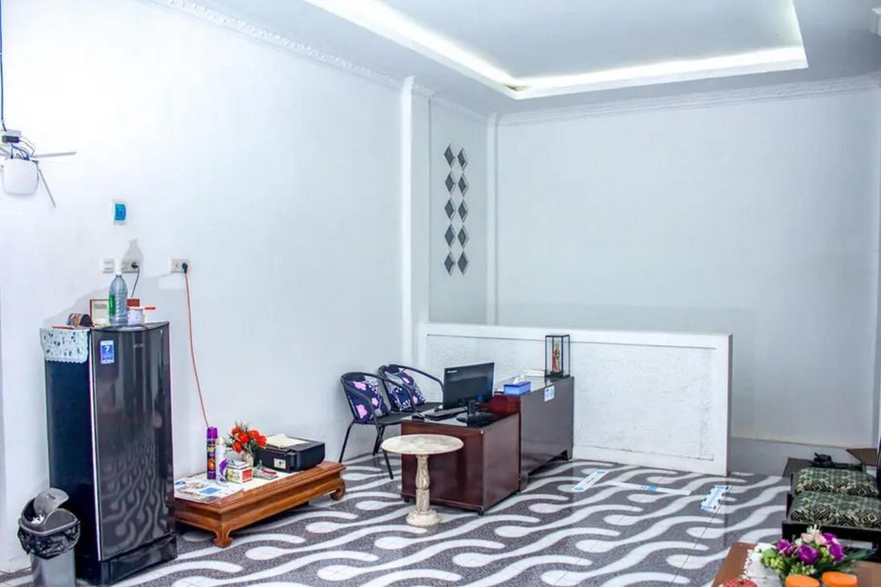 Samar Wulu Guest House Syariah Mitra Reddoorz Near Ketapang Ketapang  Exteriör bild